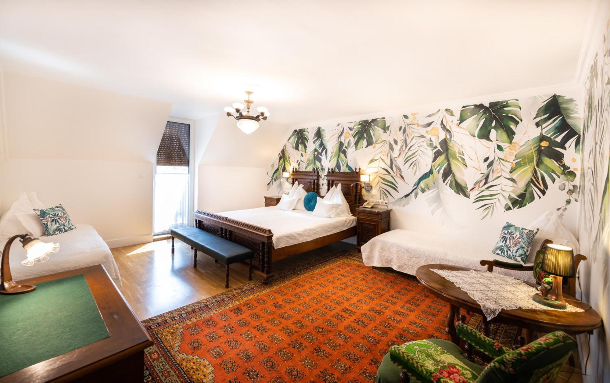 Boutique Hotel Szarcsa Székesfehérvár Buitenkant foto
