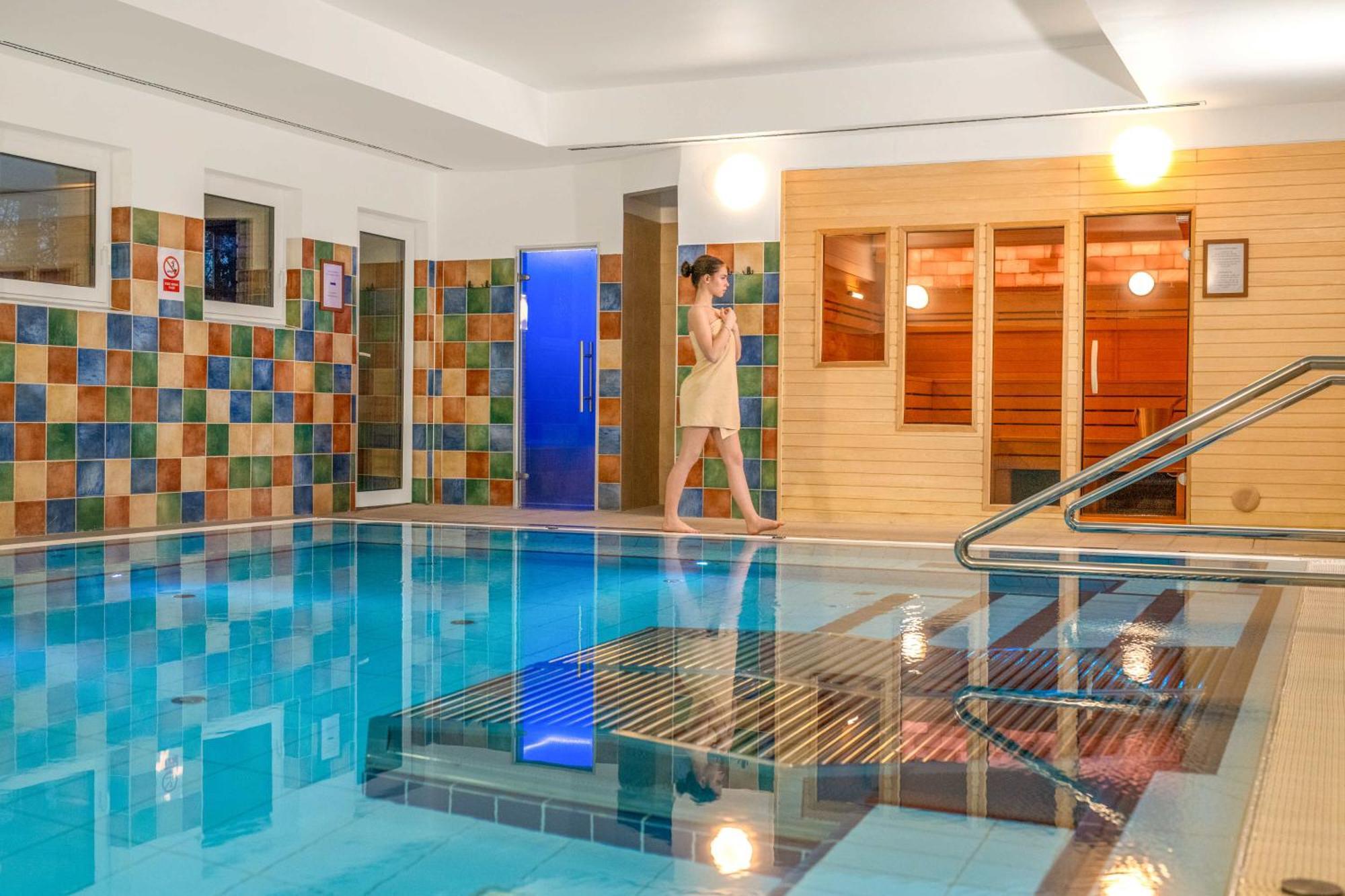 Boutique Hotel Szarcsa Székesfehérvár Buitenkant foto