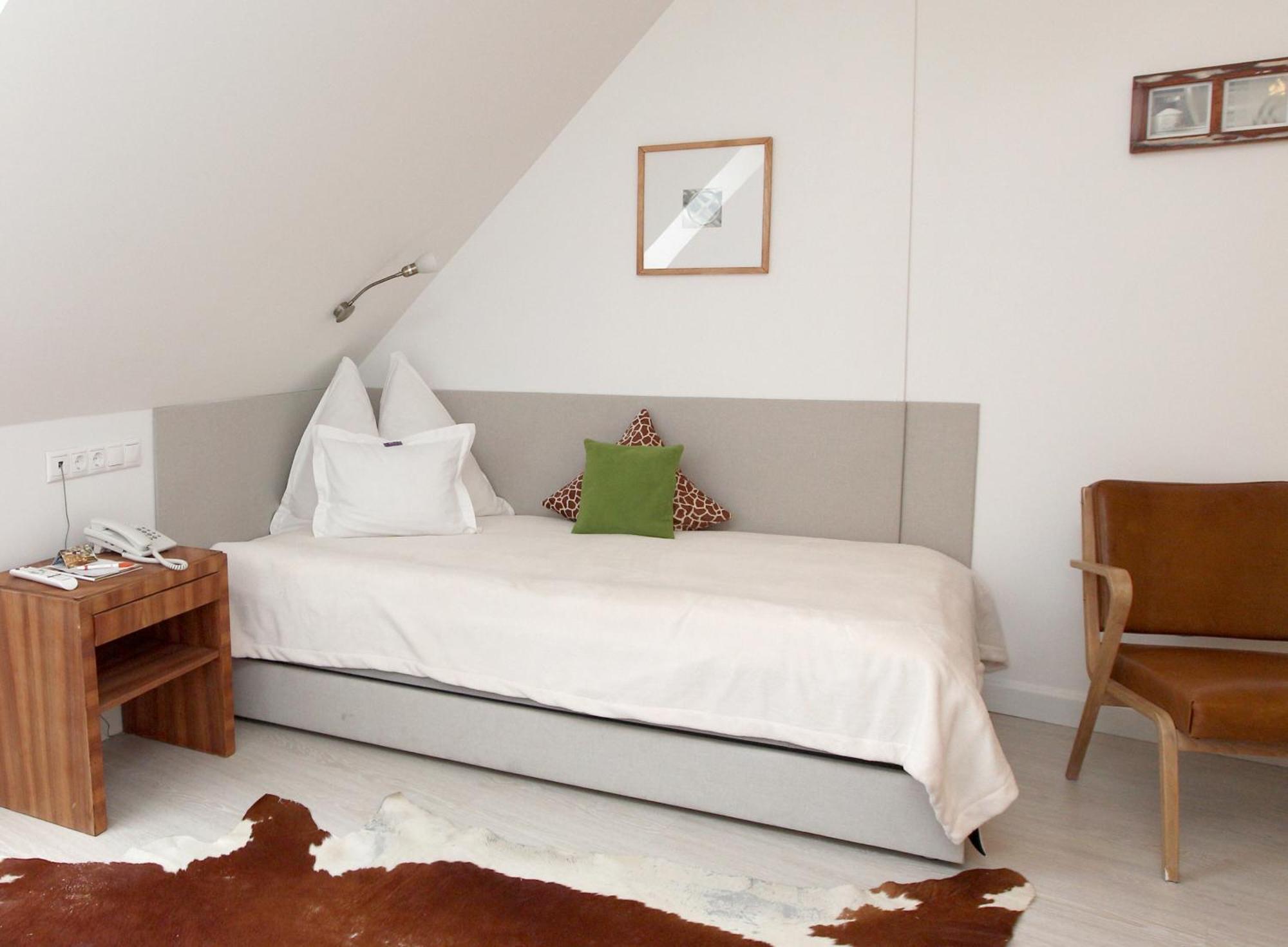 Boutique Hotel Szarcsa Székesfehérvár Buitenkant foto